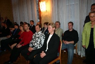 101_0105.JPG (19382 Byte)