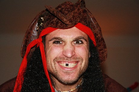 fasching_2010_veronika_018.JPG (33855 Byte)