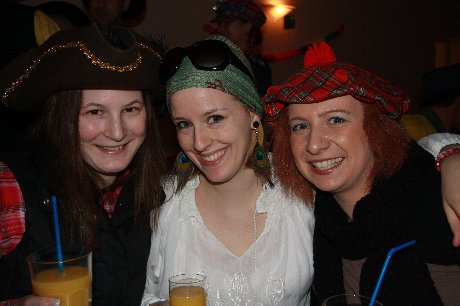 fasching_2010_veronika_028.JPG (28904 Byte)